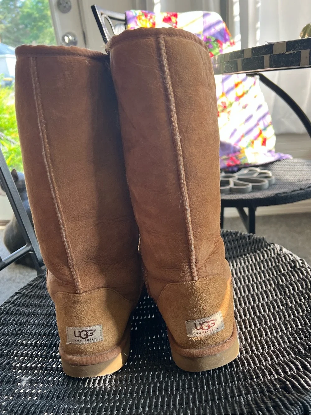 UGG classic tall boots in sz 8 in classic chestnut color suede.